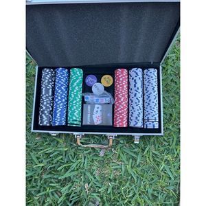300 Chips Poker Dice Chip Set w/ Lockable Metal Case No Cards